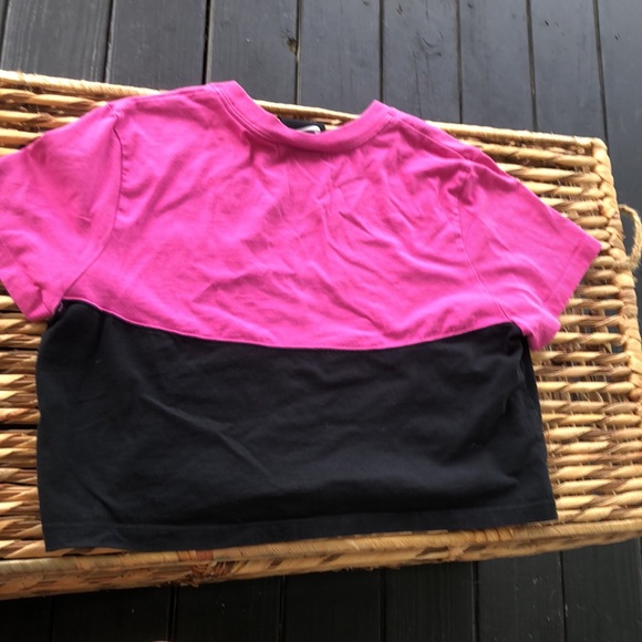 Nike crop top - Picture 3 of 3